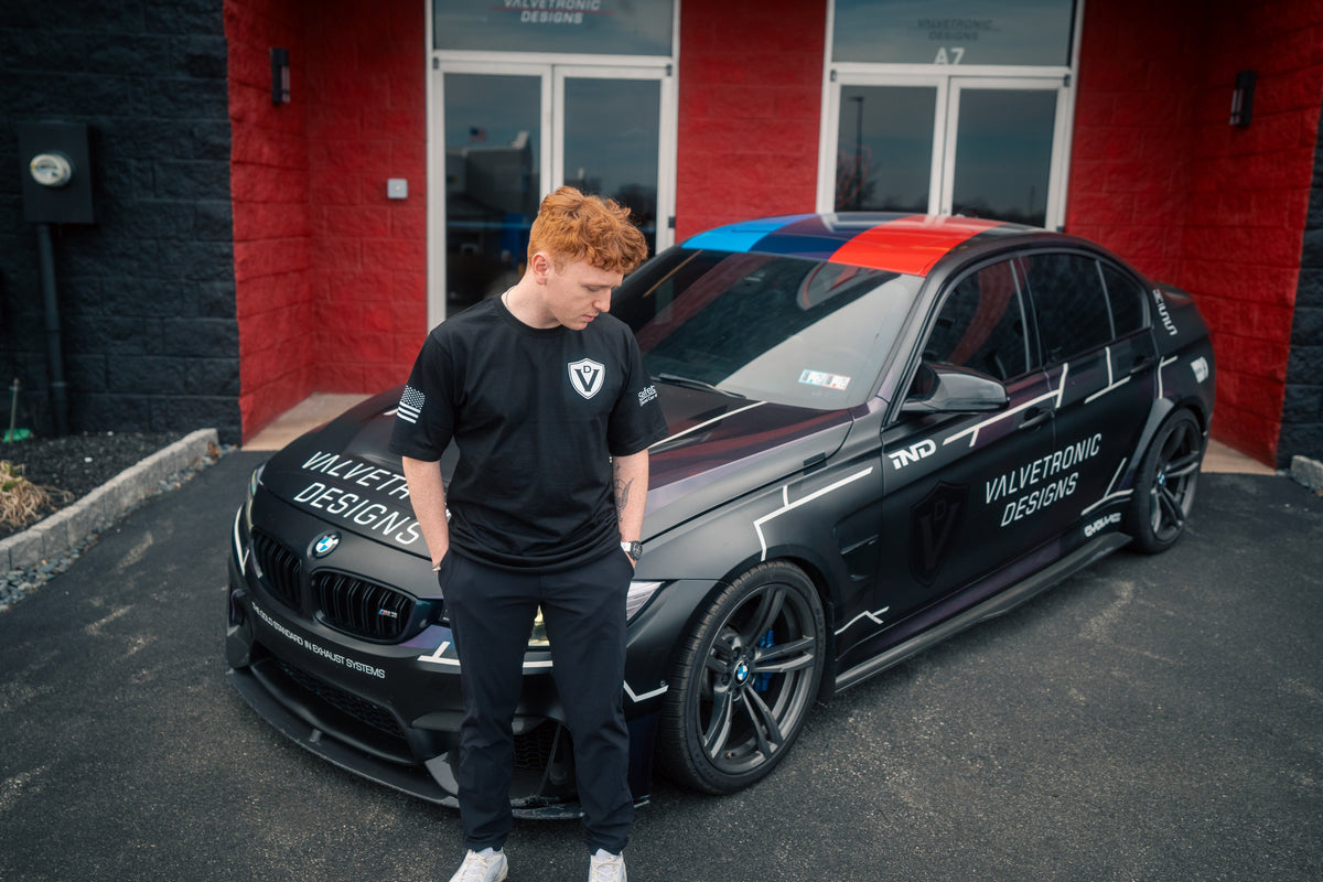 Valvetronic Safety Car Graphic T-shirt