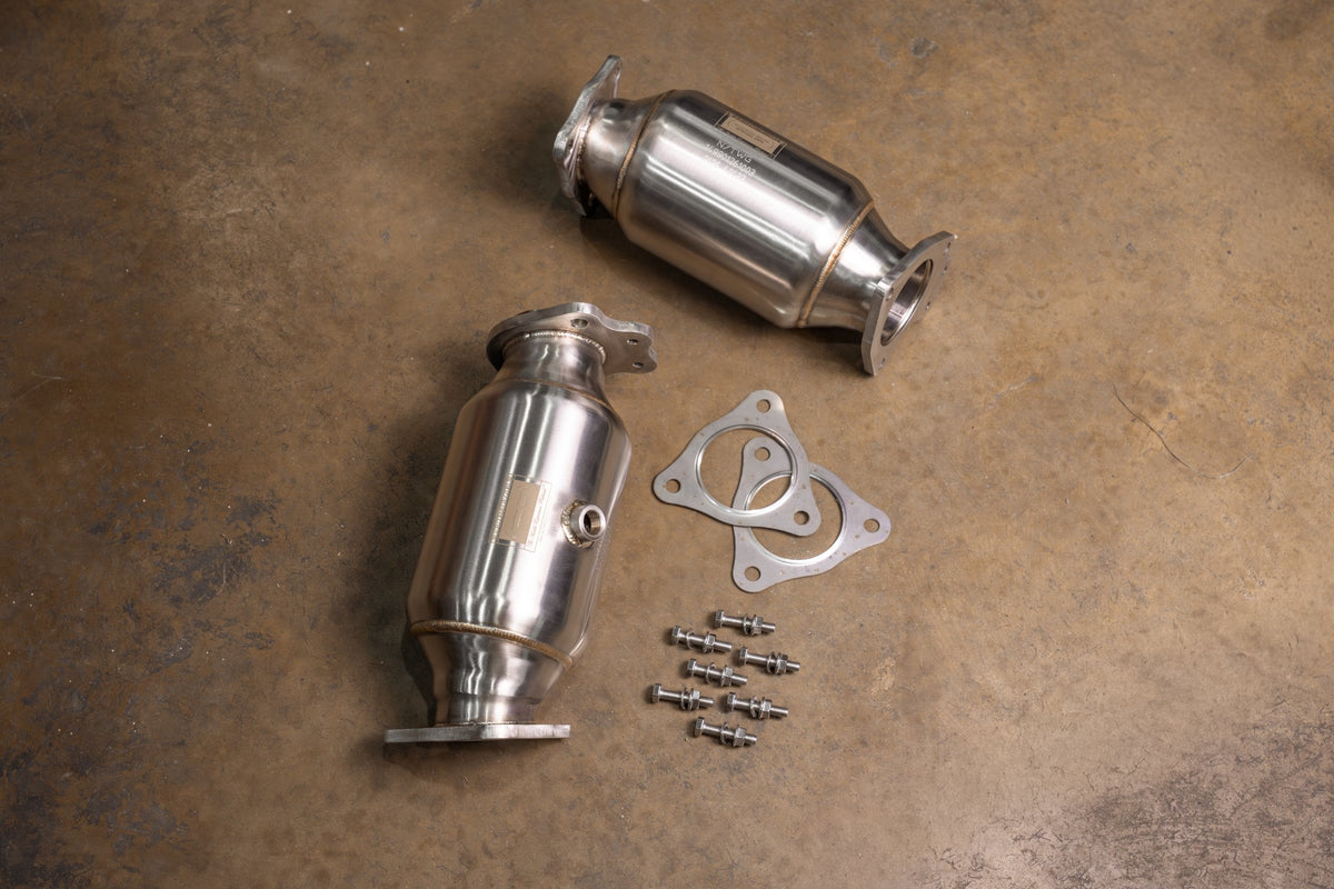 Chevrolet Corvette C8/C8 Z06 Catted downpipes (400 cel)