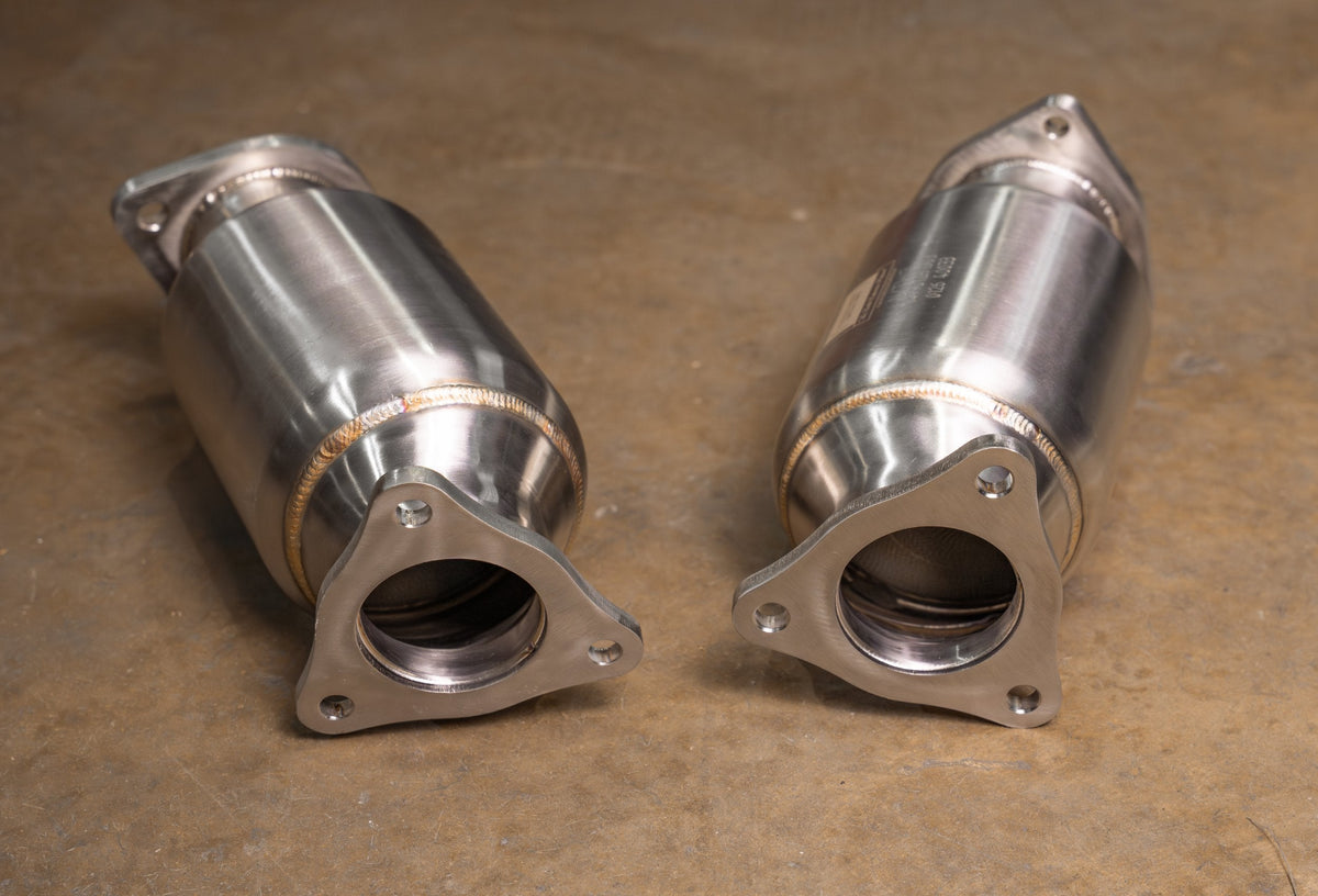 Chevrolet Corvette C8/C8 Z06 Catted downpipes (400 cel)