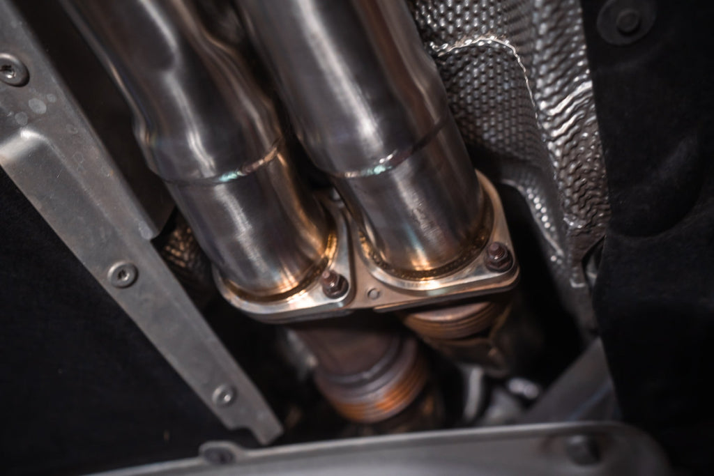 BMW F80/F82/F83 M3/M4 Equal Length Sportuitlaat met kleppen