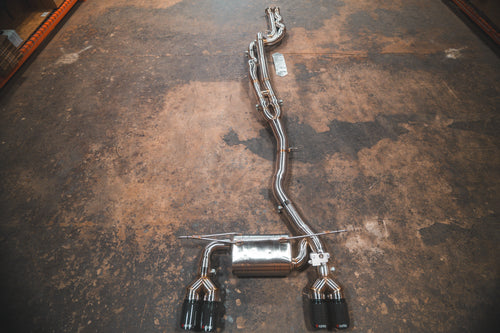 BMW F80/F82/F83 M3/M4 Equal Length Sportuitlaat met kleppen